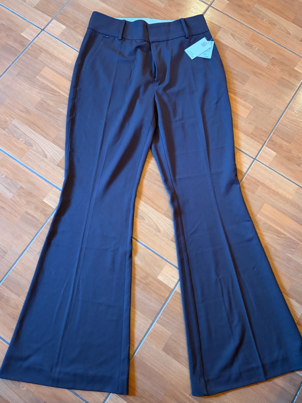 ✨ Good American Dark Chocolate Trousers – Size 12/31 ✨